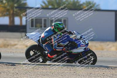 media/Mar-23-2025-CVMA (Sun) [[674f32b282]]/Race 17-Formula Middleweight (HOLESHOT)/